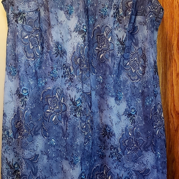 Two-piece long dress and shirt - Picture 2 of 5